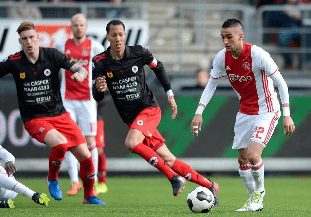 假面通常具 假面通常具